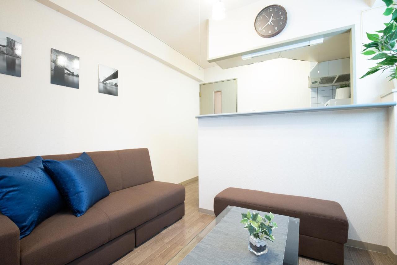Elizabeth Garden II Aparthotel Осака Екстериор снимка