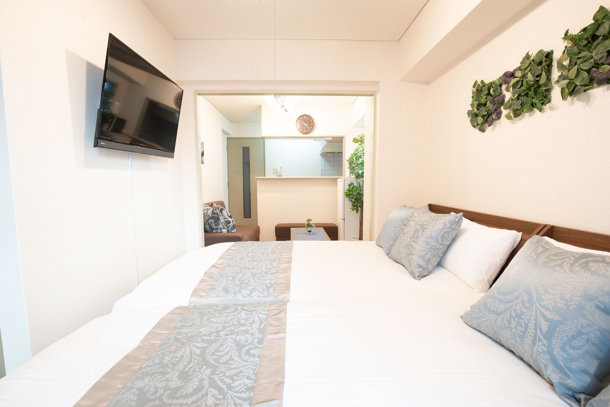 Elizabeth Garden II Aparthotel Осака Екстериор снимка